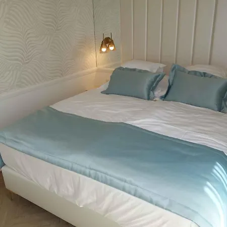 In - Balaton 43124 דירה *